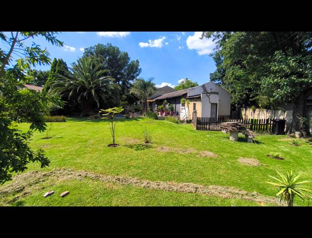 3 BEDROOM HOUSE FOR SALE IN BRACKENHURST